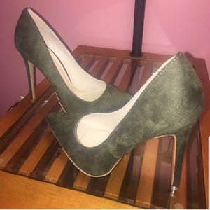 Olive Green Suede Pumps Heels 8